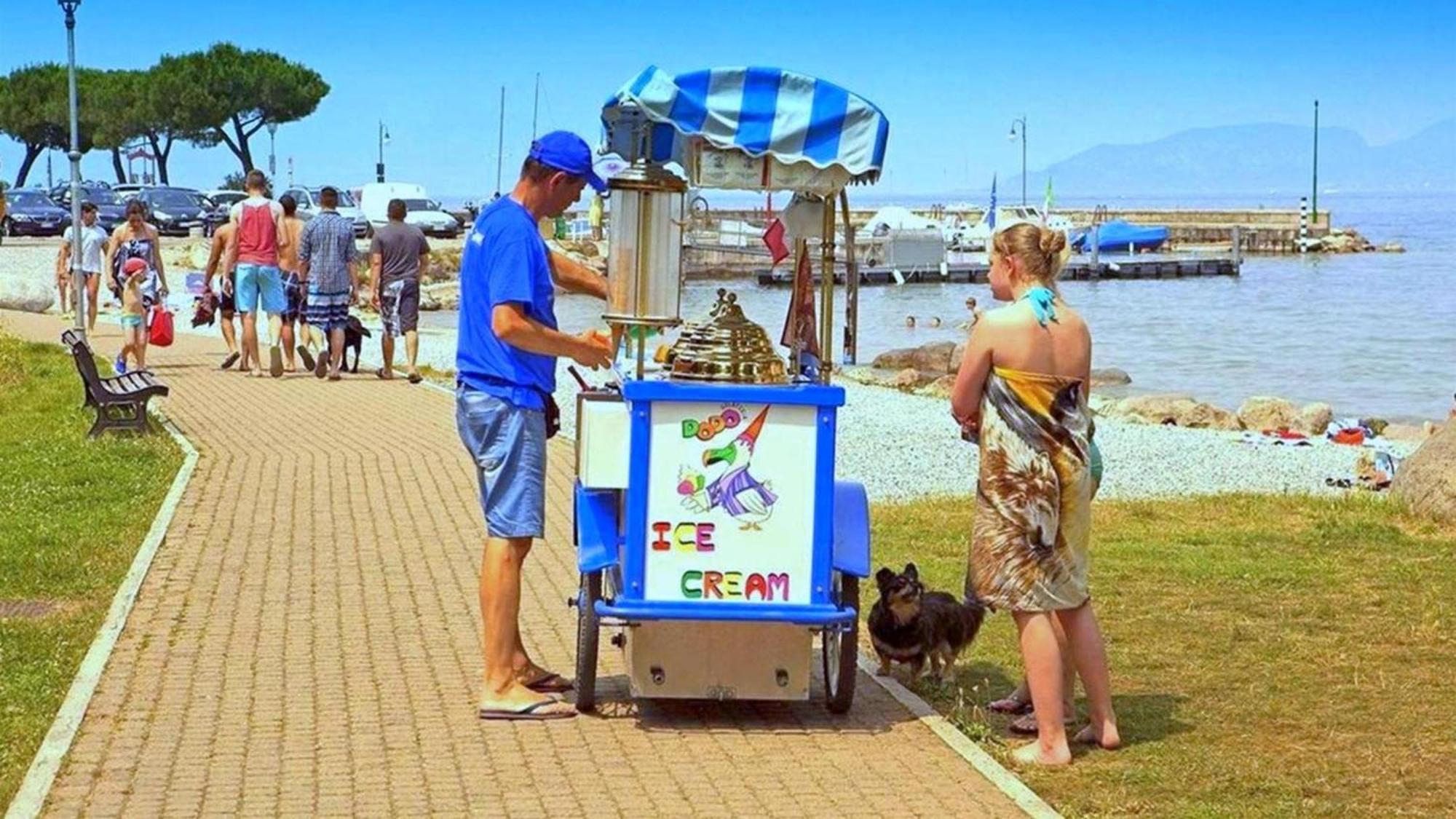 Appartamento Peschiera Peschiera del Garda Exterior photo
